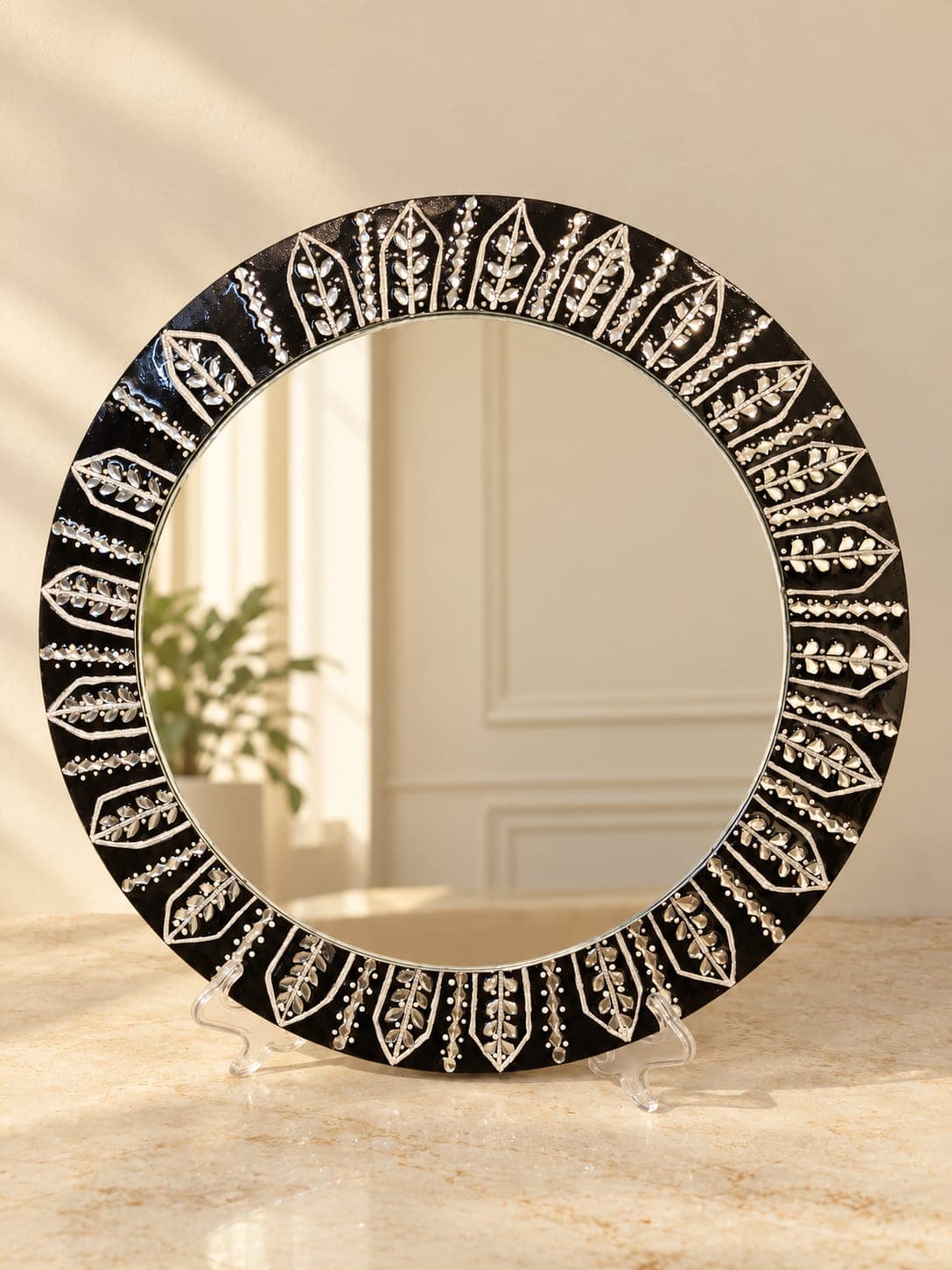 Black & White Mandala Wall Mirror Decor